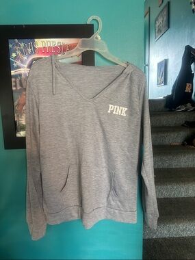 PINK Victoria's Secret Gray V-Neck Pullover with Front Pouch